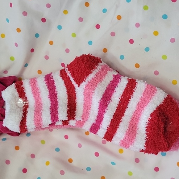 Capelli Pink and Red Slipper Socks With Two Ponytail Holders. - Picture 6 of 8
